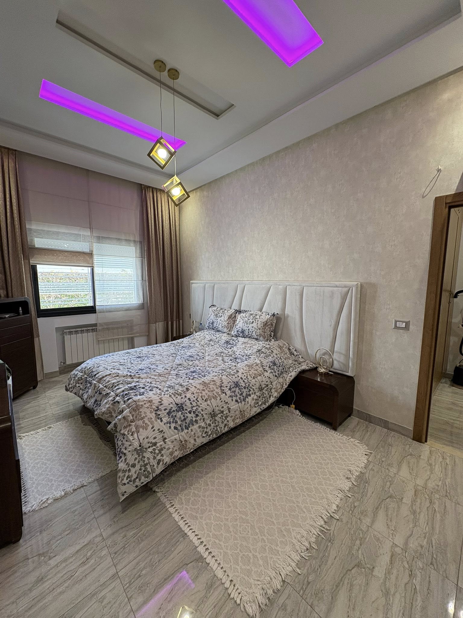 Rez-de-chaussée d’exception avec grand jardin